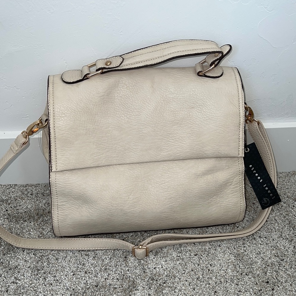 NWT SOFT VEGAN FRIENDLY 2 WAY BAG CREAM
